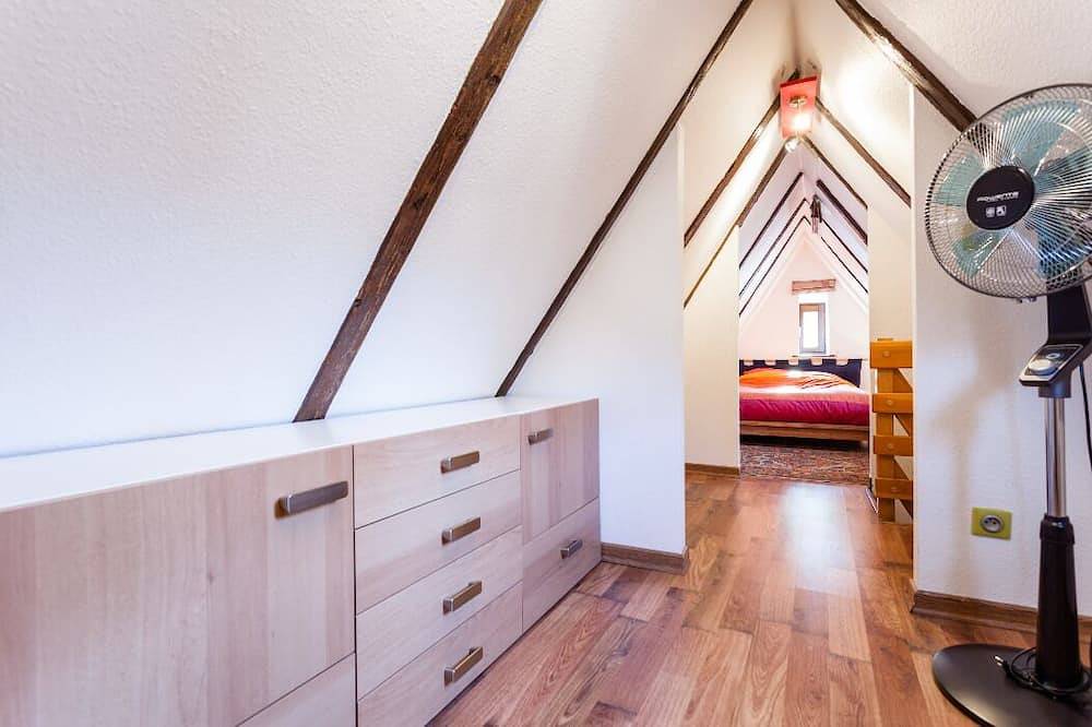 Appartement entier, Charmant duplex proche Cathédrale (Gîte Classé) in Strasbourg, Région de Strasbourg