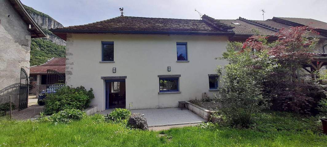 Gîte pour 7 personnes, avec jardin