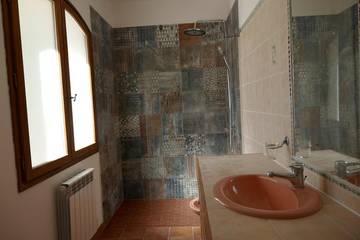 Villa pour 3 Personnes dans Roquefort-les-Pins, Région de Cannes, Photo 2