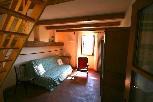 Gîte pour 3 personnes, avec terrasse et vue, animaux acceptés à Tornac - 2