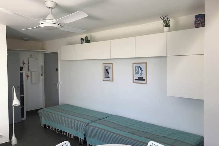 Appartement entier, Rare Front de mer la Grande Motte 4 personnes grande terrasse dernier étage. in Le Couchant, La Grande-Motte