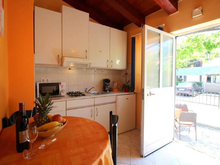 Bungalow für 2 Personen, mit Terrasse, mit Haustier in Poreč - 3