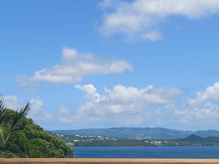 Chambre d’hôte pour 2 personnes, avec piscine et jardin dans DOM-TOM - 2