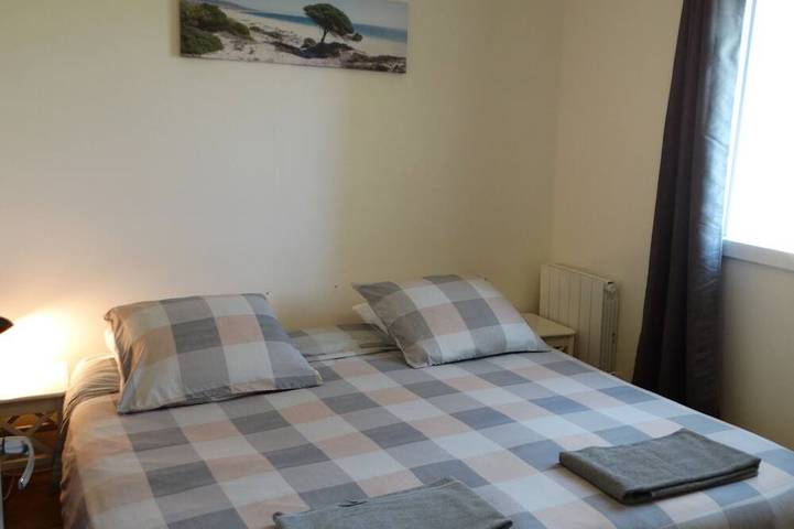 Location de vacances pour 5 personnes, avec terrasse et jardin, animaux acceptés à Lorignac - 2