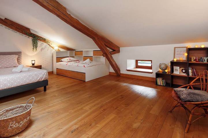 Location de vacances pour 12 personnes, avec terrasse et jardin à Saint-Romain-et-Saint-Clément - 4