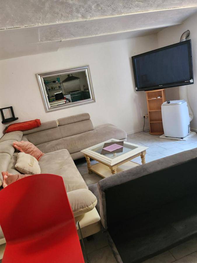 Chambre d’hôte pour 6 personnes, avec piscine ainsi que jacuzzi et jardin à Grasse - 3