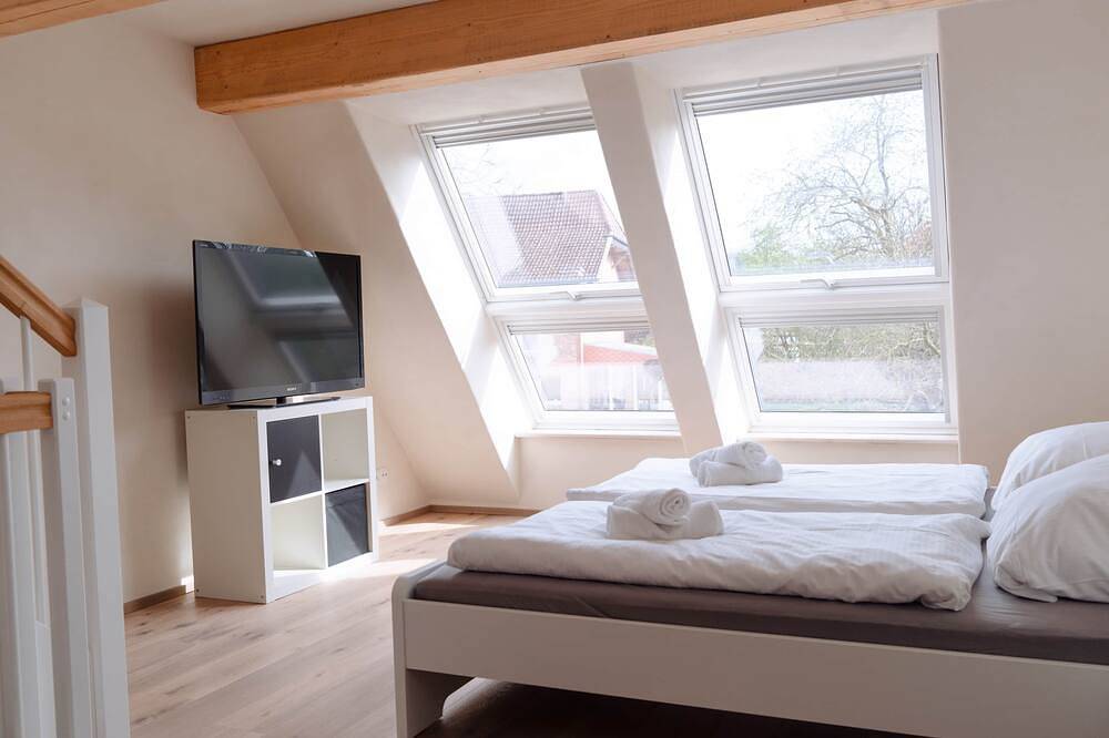 Ganze Wohnung, Remark Studios: Historisches und modernes Apartment in Burgwedel, Hannover und Umgebung