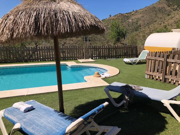 Casa rural para 10 personas, con jardín además de vistas y piscina en Casabermeja - 4