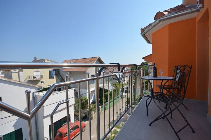 Studio für 3 Personen, mit Balkon - 1