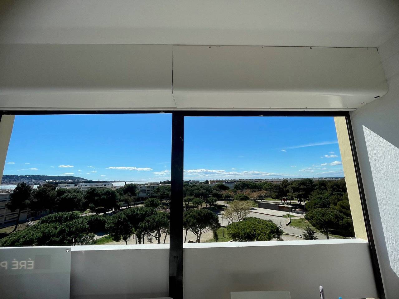 Entire studio, Cozy apartment with balcony, pets allowed, for holidays or treatments in Balaruc-les-Bains, Mediterranean Coast (France)