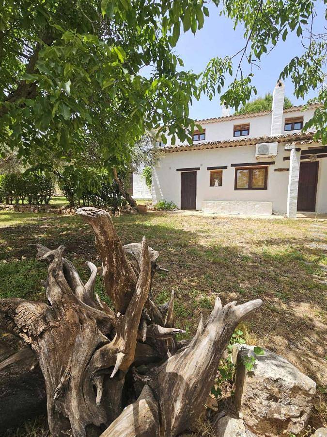 Apartamento para 4 personas, con jardín y jacuzzi en Segura de la Sierra
