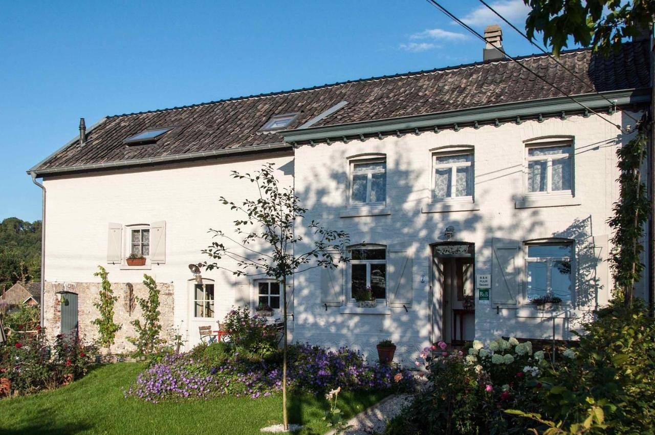 Double Room with Private External Bathroom in Teuven, Fourons
