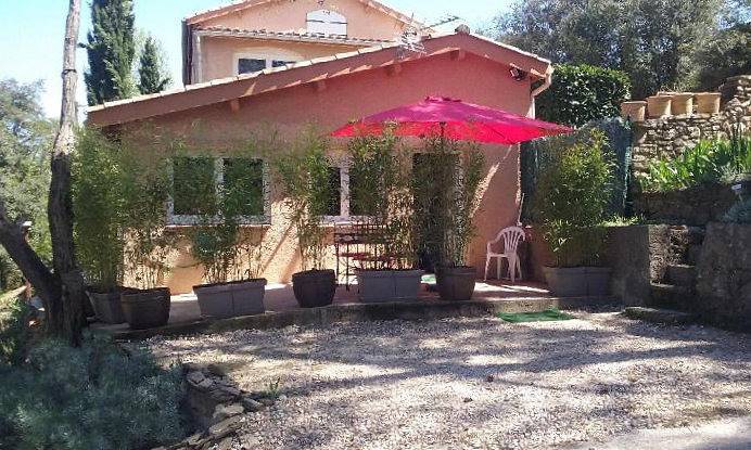 Gîte pour 4 personnes, avec jardin et terrasse dans l' Hérault - 2