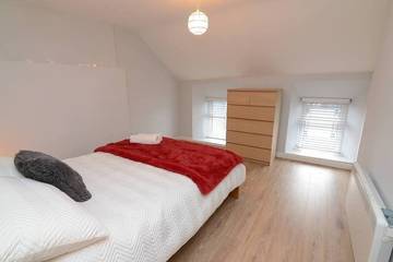 Holiday Home for 5 People in Eyre Square, Galway, Photo 3