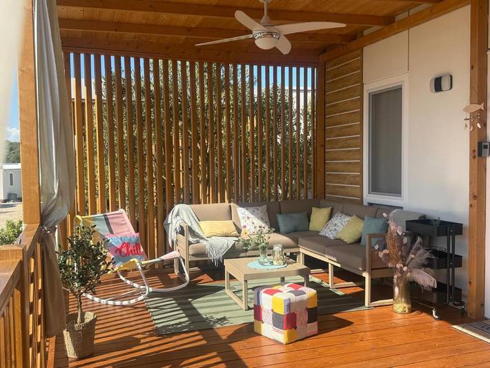 Camping pour 6 personnes, avec jardin et vue à Tisno - 3