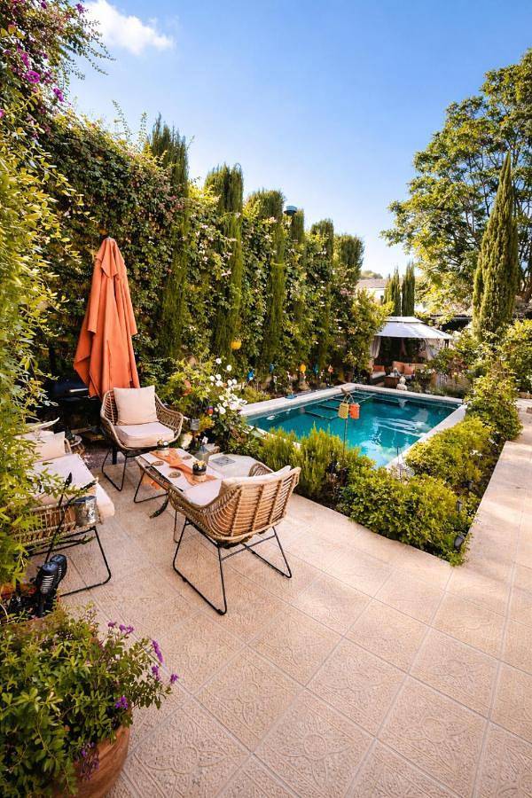 Cama y desayuno para 2 personas, con Terraza y Jardín además de Piscina y Vistas en Pinoso