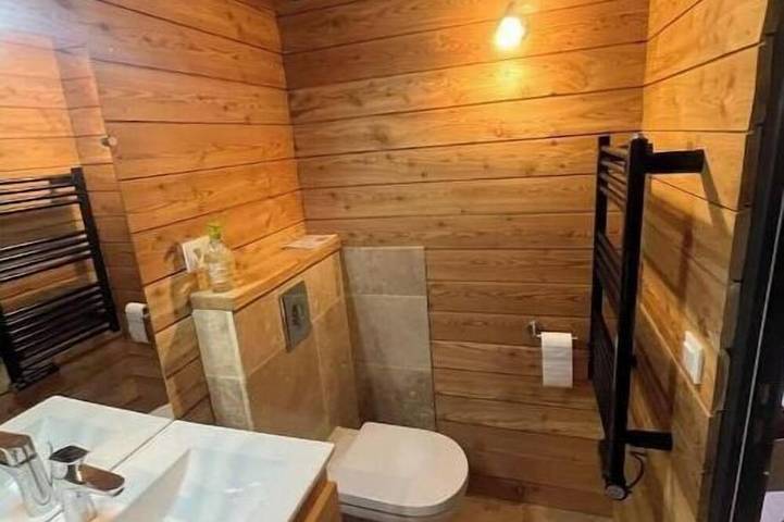 Location de vacances pour 4 personnes, avec terrasse et jacuzzi à Sainte-Croix-Vallée-Française - 4
