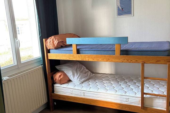 Location de vacances pour 6 personnes, avec jardin et balcon à Chaillevette - 4