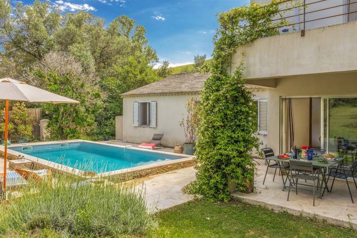 Villa pour 4 personnes, avec terrasse et jardin, adapté aux familles dans Cap Corse - 2