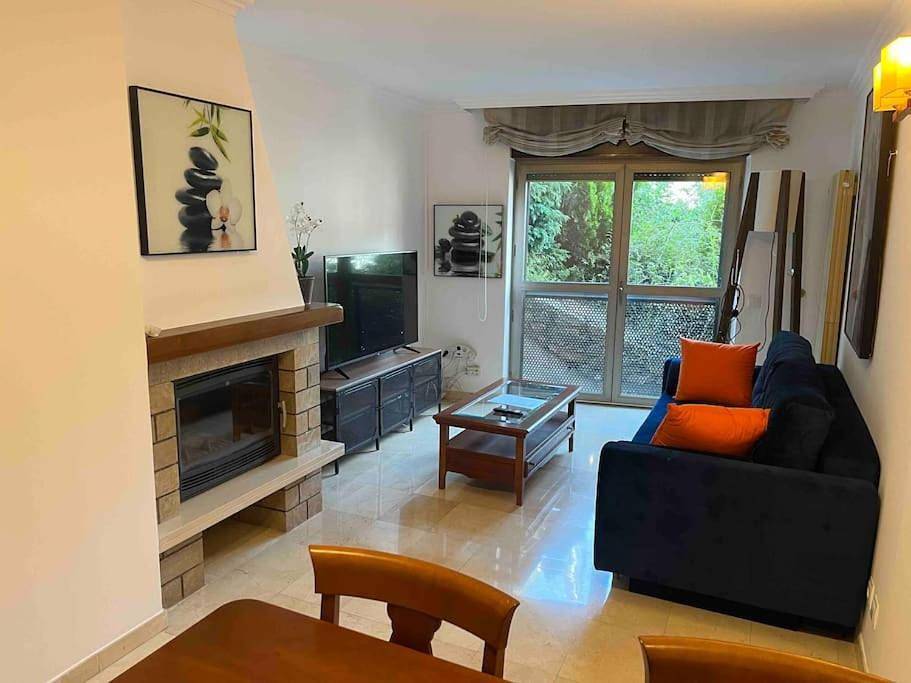 Appartement entier, Centro Historico Hut8313 in Andorre-la-Vieille, Grandvalira