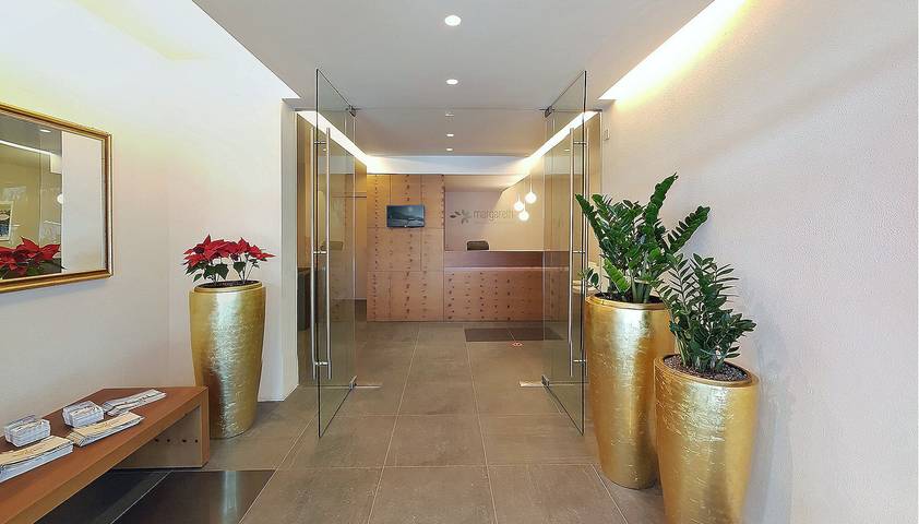 Appartamento intero, Appartamento 'Tipo B32m²' con terrazzino con accesso diretto al giardino. in Campo Tures, Plan de Corones