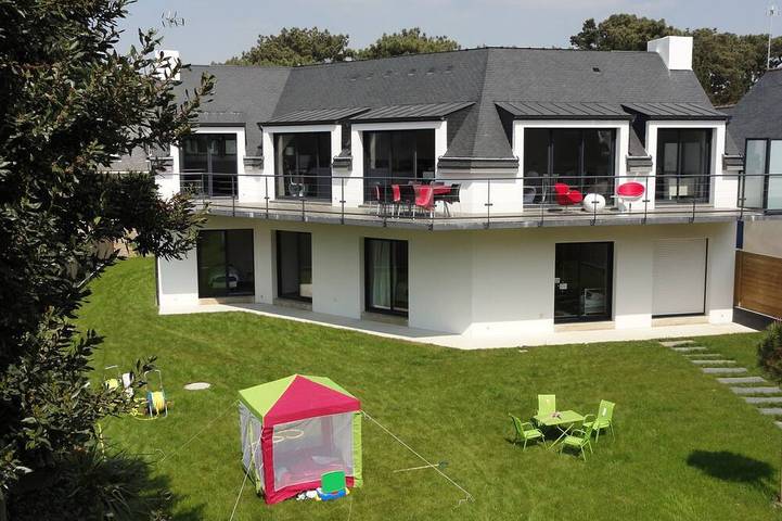 Location de vacances pour 6 personnes, avec jardin et terrasse dans Plage Ty Bihan