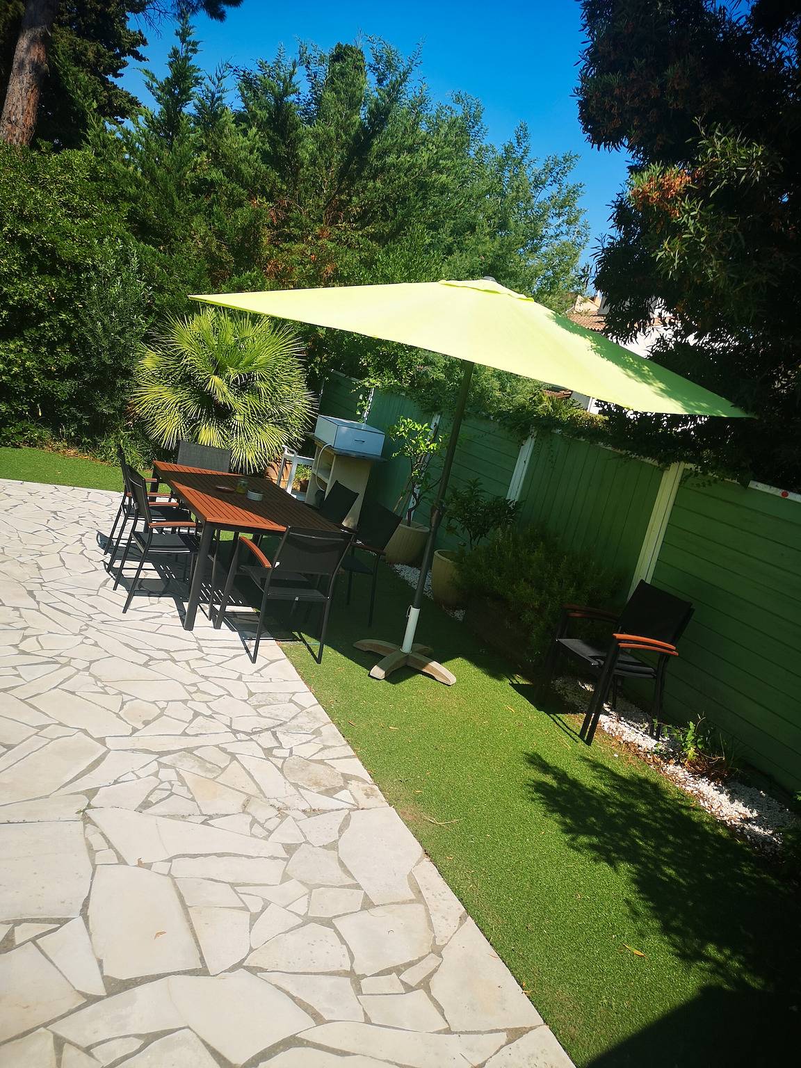 Ferienhaus 'Maison A 130m De La Plage' mit Gemeinschaftspool, Wi-Fi und Klimaanlage in Sainte-Maxime, Draguignan Region