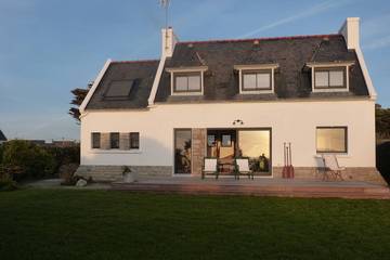 Cottage pour 6 personnes, avec jardin dans Port de Kérity