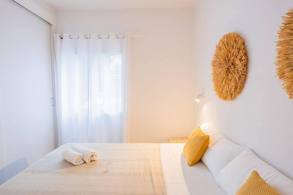 Son Bou Sunset 49 by Interhome in Alayor, Municipio de Alaior