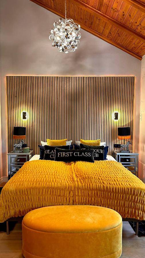 Ferienwohnung für 6 Personen, mit Pool und Sauna sowie Garten und Whirlpool in Teltow