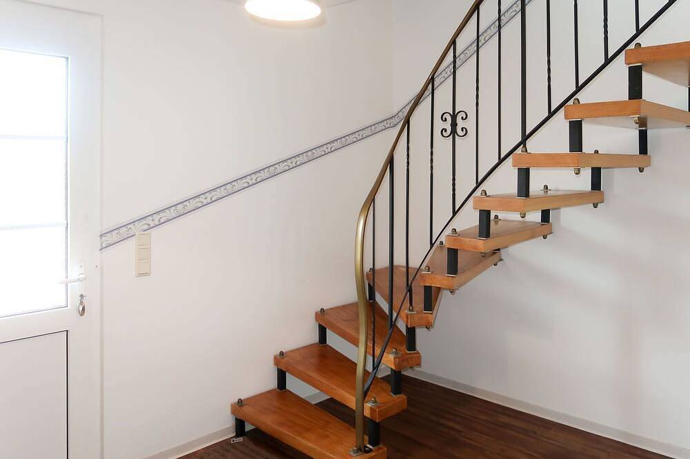 Gemütliche Wohnung in einem Ferienhaus für 8 Gäste mit W-Lan, Tv, Terrasse und Haustiere erlaubt in Ditzumerverlaat, Bunde