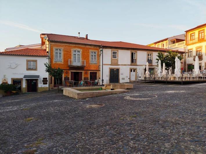 Gîte pour 7 personnes, avec terrasse et vue dans Torre de Moncorvo - 4