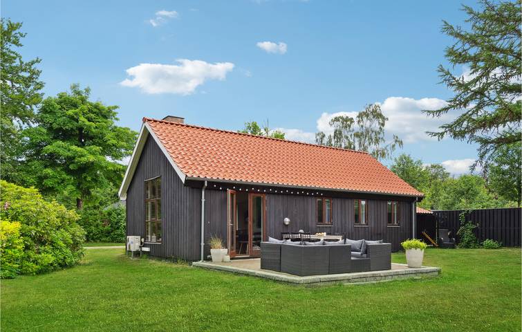 Ferienhaus für 6 Personen, mit Terrasse und Garten in Lyngsbæk Strand