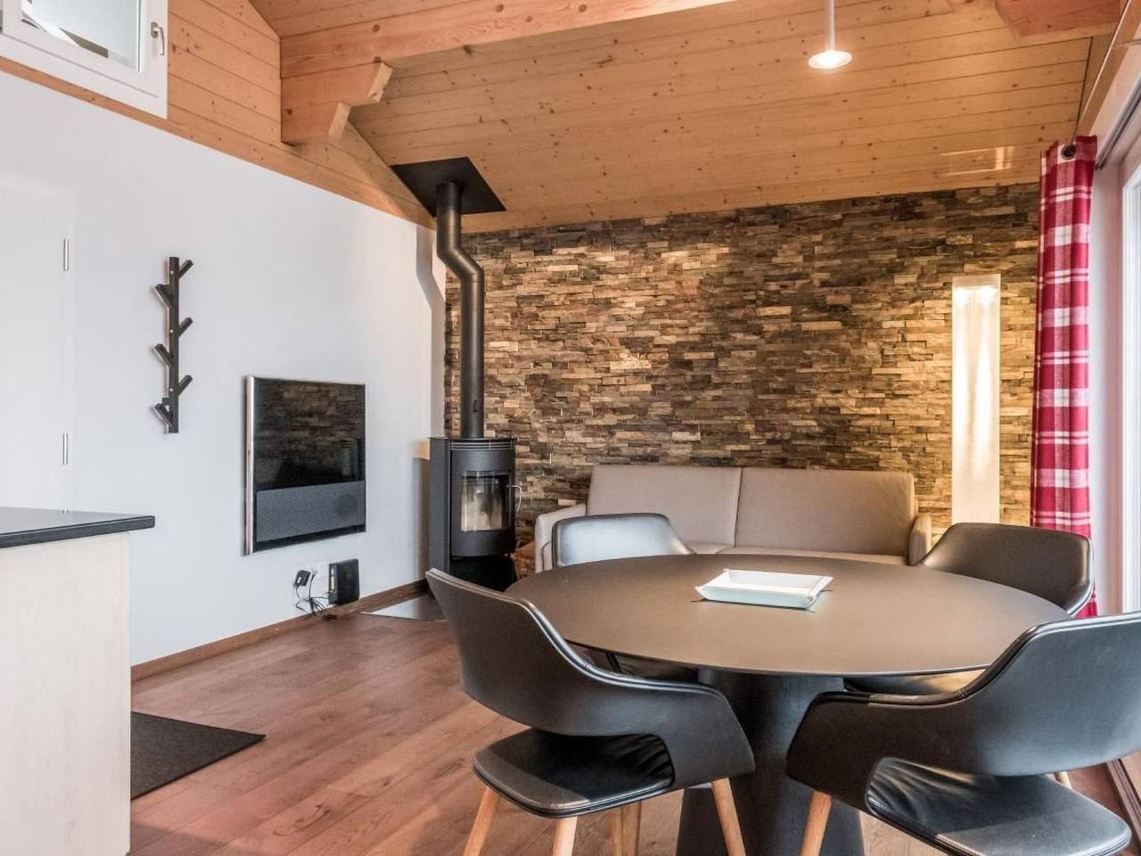 Chalet Eiger View in Schwendi b. Grindelwald, Grindelwald