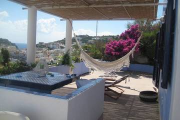 Ferienhaus für 7 Personen, mit Terrasse, mit Haustier in Ponza