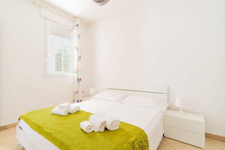 Villa per 4 persone, con terrazza a Marina di Mancaversa