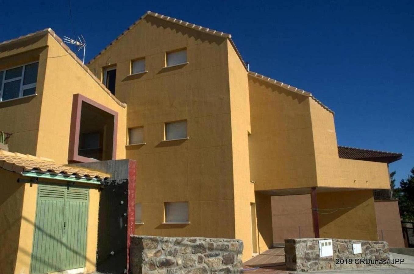Casa Rural Dunas. Moderna casa en la montaña. in Santa María de la Alameda, Madrid Province