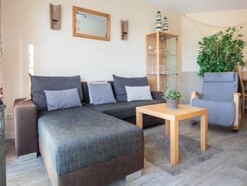 Ferienwohnung für 2 Personen, mit Balkon und Garten in Redewisch