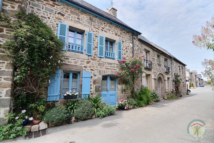 Gîte pour 4 personnes, avec Vue à Saint-Suliac