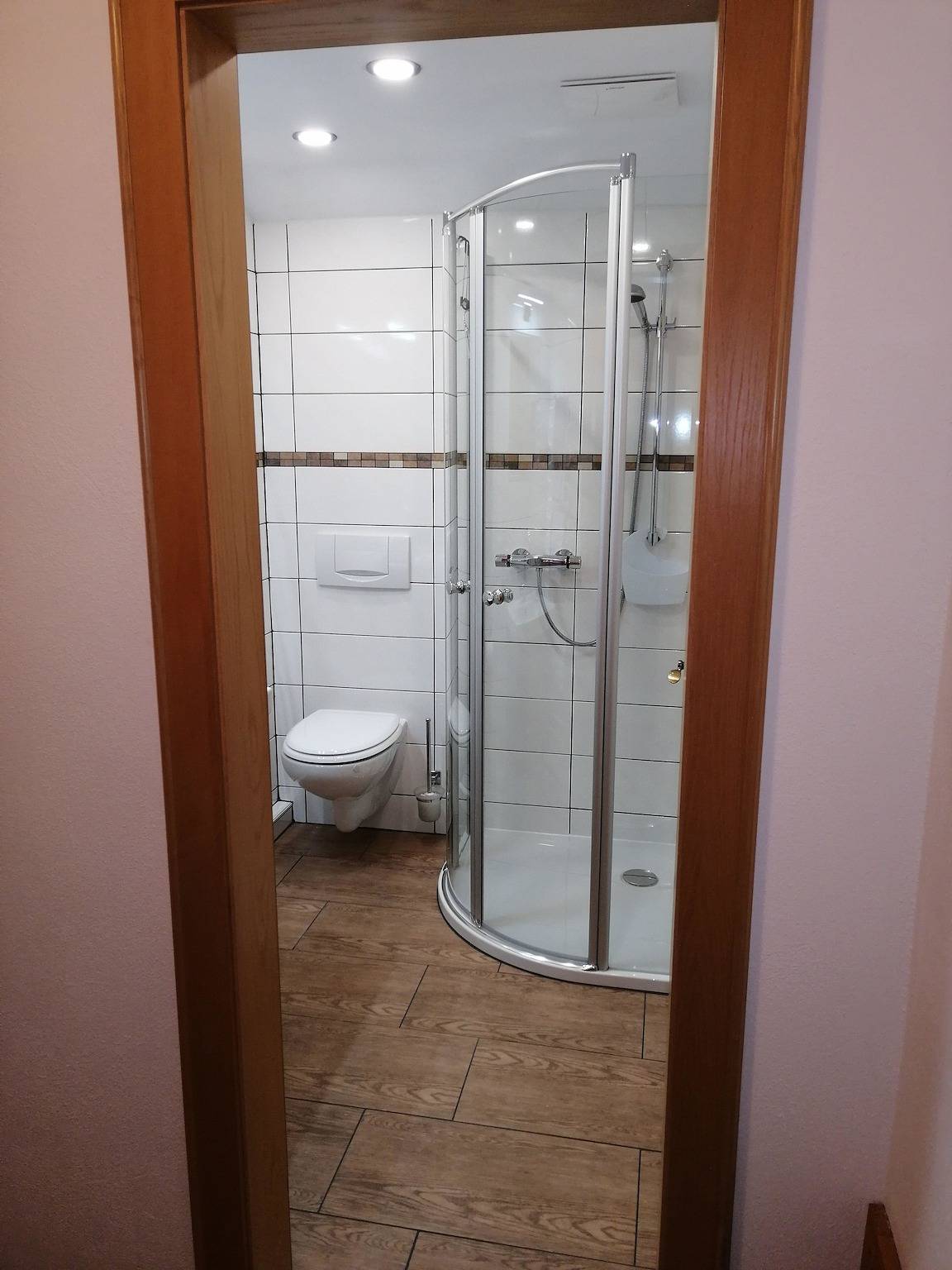 Ganze Ferienwohnung, Haus Anita in Grän, Allgäuer Alpen (Österreich)