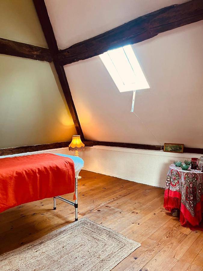 Double Room with Extra Bed in Lyons-la-Forêt, Région de Les Andelys