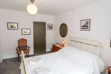 Log Cabin for 4 People in Pooley Bridge, Cumbria, Photo 4