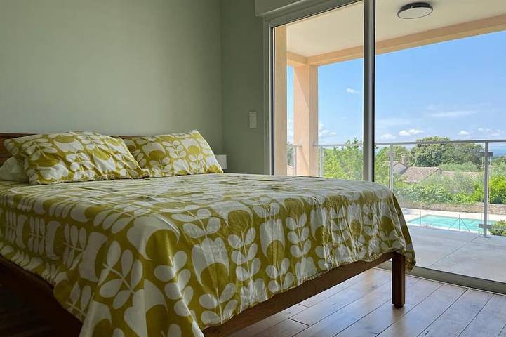 Location de vacances pour 10 personnes, avec jardin, animaux acceptés à Saint-Siffret - 2