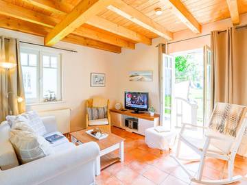 Ferienhaus für 6 Personen, mit Terrasse und Garten, mit Haustier in Nienhagen