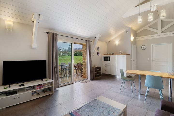 Location de vacances pour 3 personnes, avec bassin pour enfant et jardin, animaux acceptés à Saint-Geniès - 2