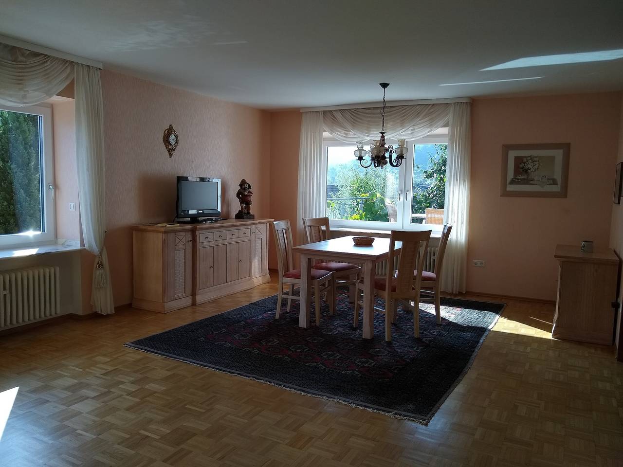 Ganze Ferienwohnung, Burgblick-Fewo Töpfer in Annweiler, Trifelsland
