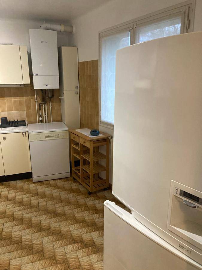Appartement entier, 2 nuits minimum, proche Cv, 70m2, 2 chambres pour 4 in Alès, Parc national des Cévennes
