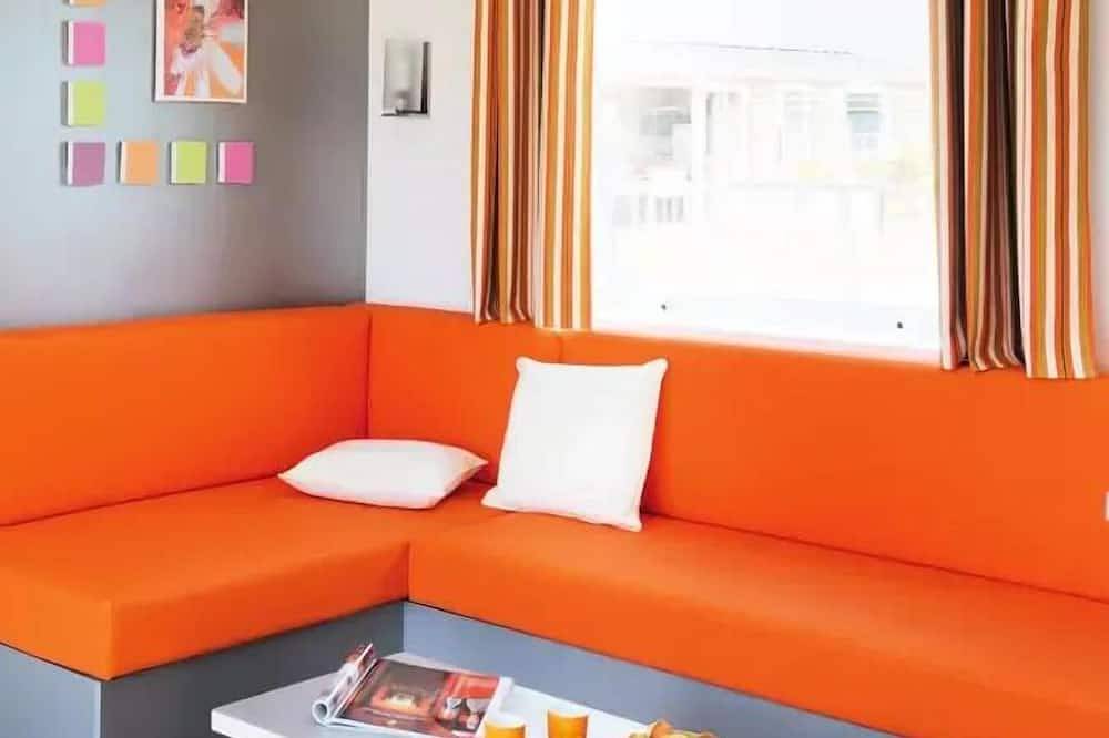 Cottage jardin aromatique - 3 Chambres - 2 salles de bain 6 personnes in Brignogan-Plages, Région de Brest