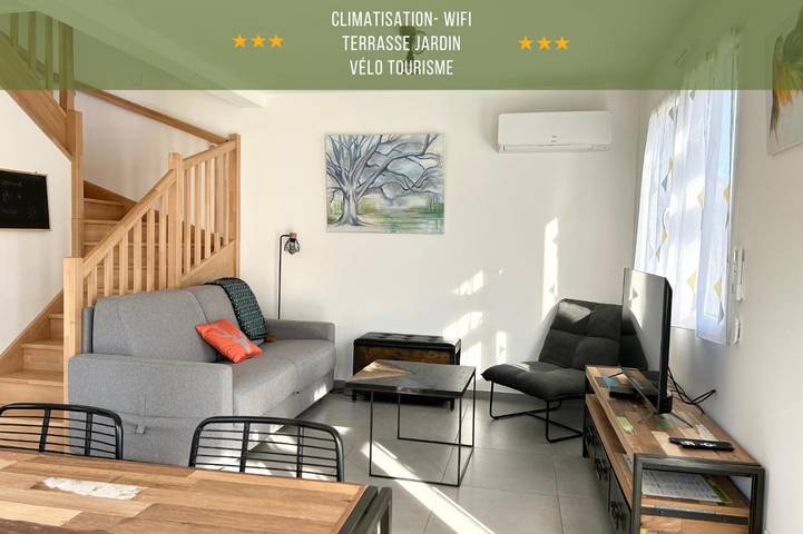 Location de vacances pour 8 personnes, avec Terrasse ainsi que Jardin et Vue dans Villard-d'Héry