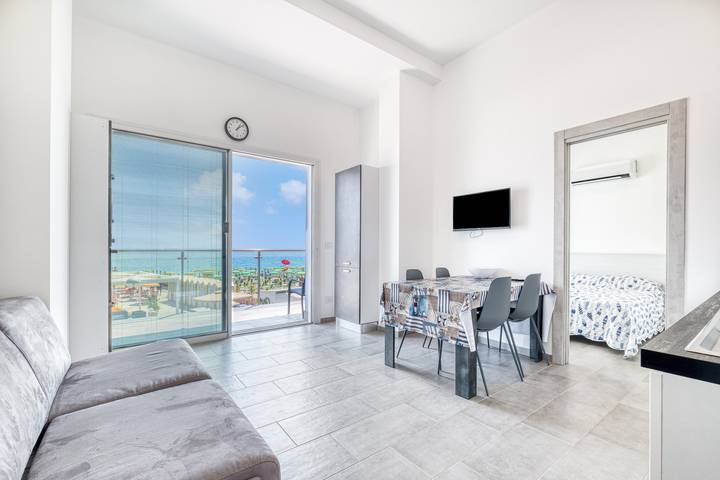 Ferienwohnung für 4 Personen, mit Meerblick und Balkon sowie Terrasse in Ligurien - 3